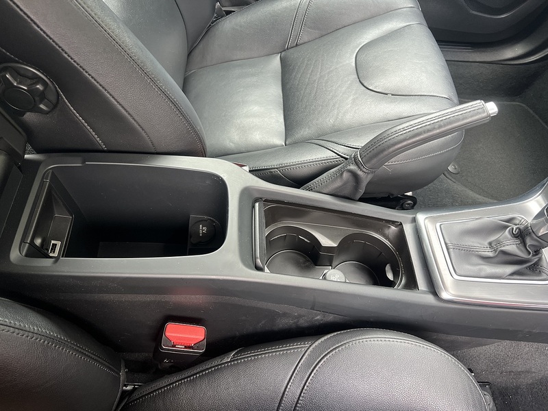 Volvo V40 T4 Se Lux Nav - U12167