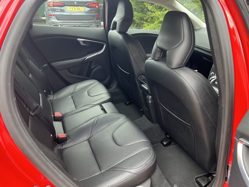 Volvo V40 T4 Se Lux Nav - U12167