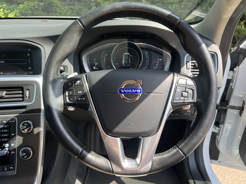 Volvo V60 T4 Se Lux Nav - U12168