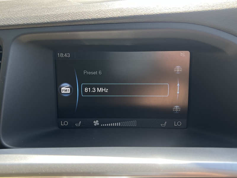 Volvo V60 T4 Se Lux Nav - U12168
