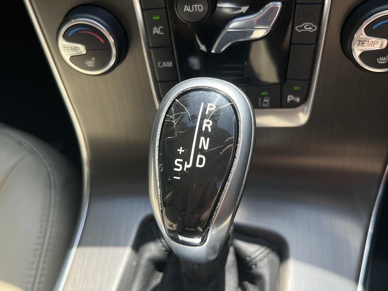 Volvo V60 T4 Se Lux Nav - U12168