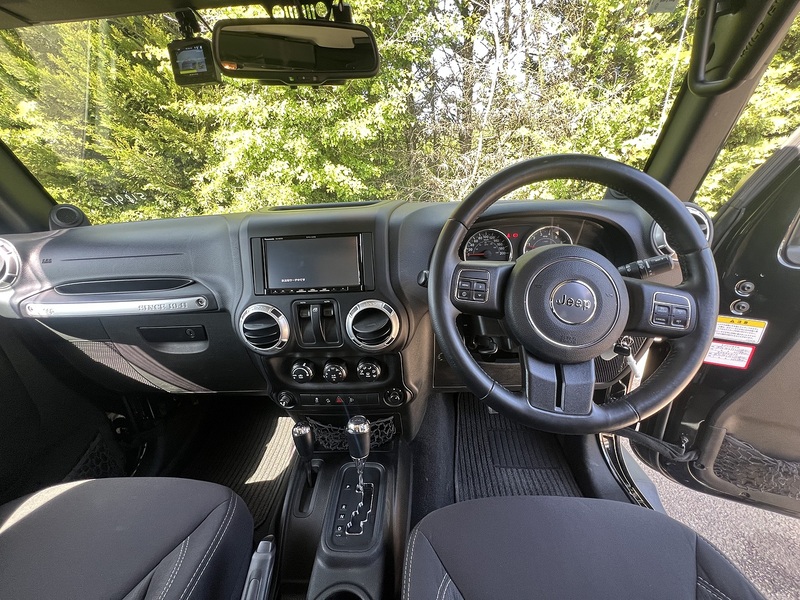 Jeep Wrangler Sahara - U12173