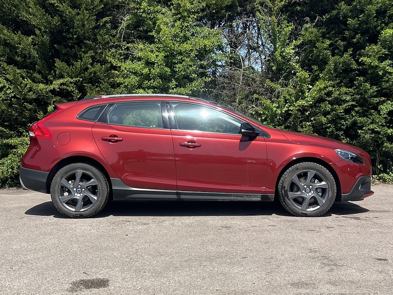 Volvo V40 T5 Cross Country Lux Nav Awd - U12174