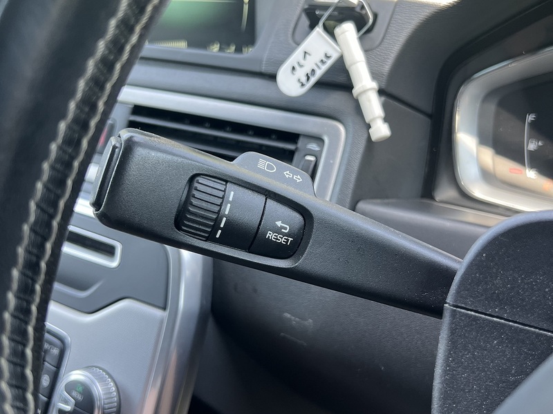 Volvo V70 T5 Se Lux - U12175