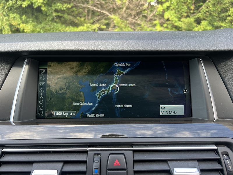 BMW 5 Series 523I Touring - U12176