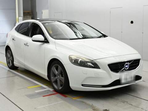 Volvo V40 T5 Cross Country Lux Nav Awd Hatchback 2.0 Automatic Petrol