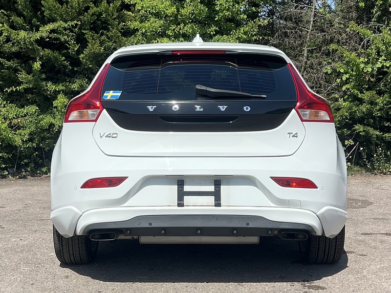 Volvo V40 T4 Se Lux Nav - U12177
