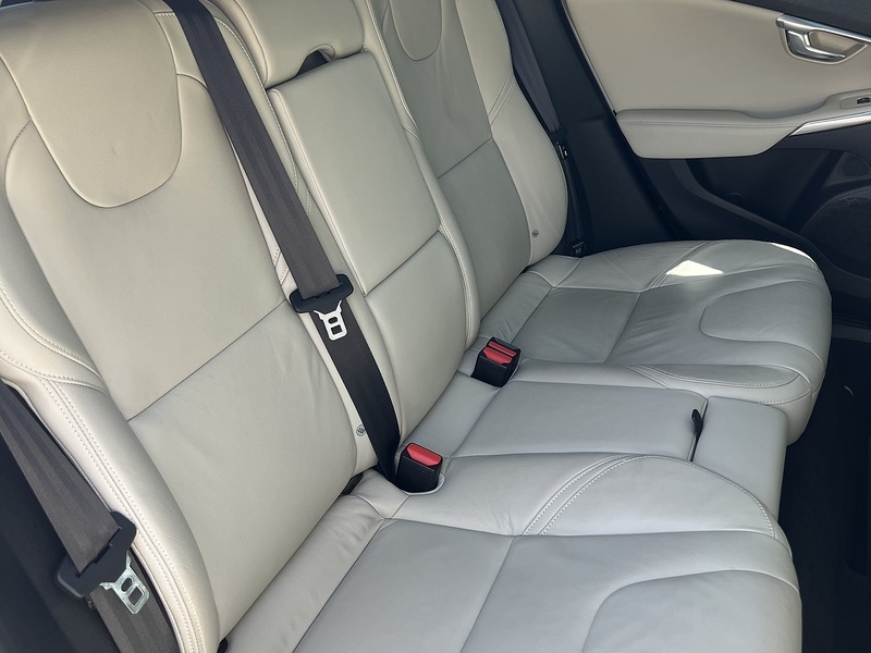 Volvo V40 T4 Se Lux Nav - U12177