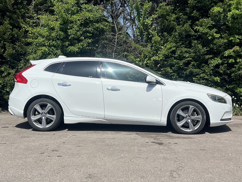 Volvo V40 T4 Se Lux Nav - U12177