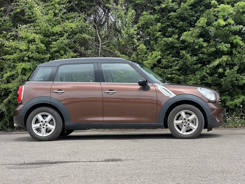 Mini Mini Countryman Cooper - U12181