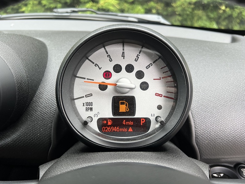 Mini Mini Countryman Cooper - U12181