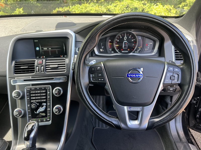 Volvo Xc60 T5 R-Design Lux Nav - U12182