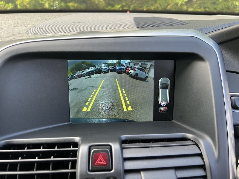 Volvo Xc60 T5 R-Design Lux Nav - U12182
