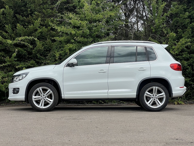 Volkswagen Tiguan R-Line Tsi Bluemotion Technology - U12183
