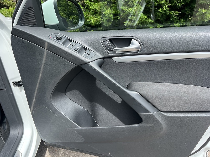 Volkswagen Tiguan R-Line Tsi Bluemotion Technology - U12183