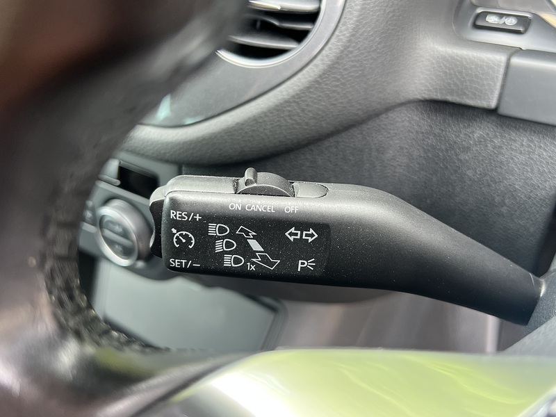 Volkswagen Tiguan R-Line Tsi Bluemotion Technology - U12183