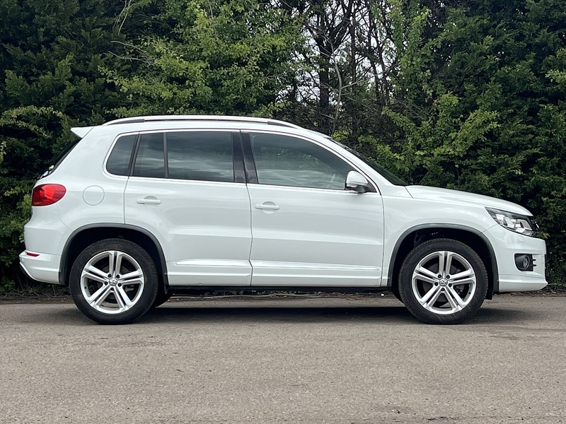 Volkswagen Tiguan R-Line Tsi Bluemotion Technology - U12183