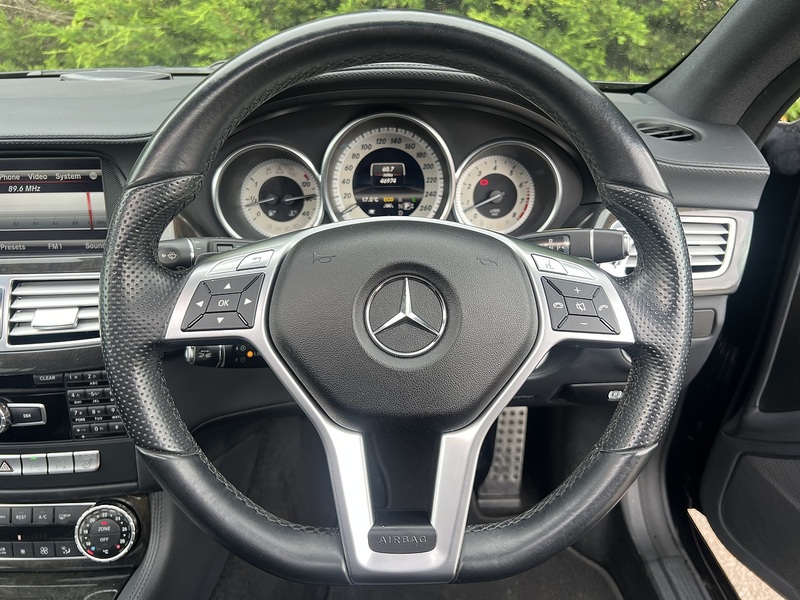 Mercedes-Benz Cls Cls350 Blueefficiency Amg Sport - U12184