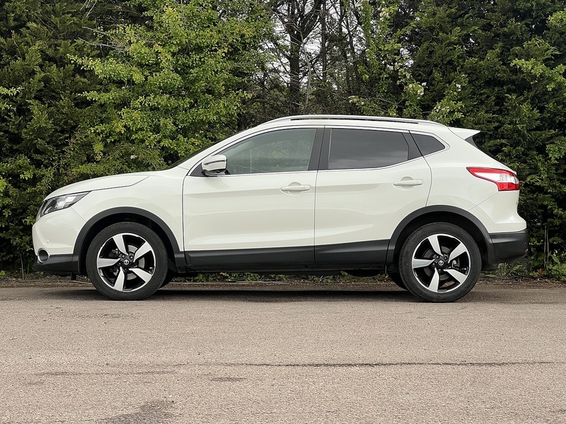 Nissan Qashqai DIG-T n-tec+ - U12185