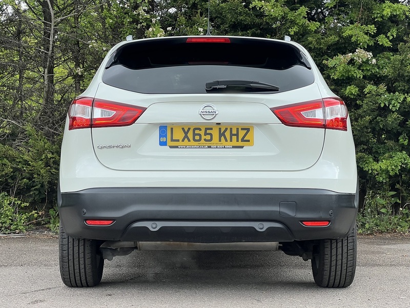 Nissan Qashqai DIG-T n-tec+ - U12185
