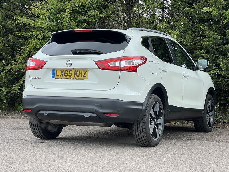 Nissan Qashqai DIG-T n-tec+ - U12185