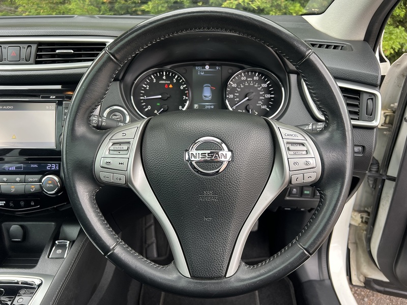 Nissan Qashqai DIG-T n-tec+ - U12185