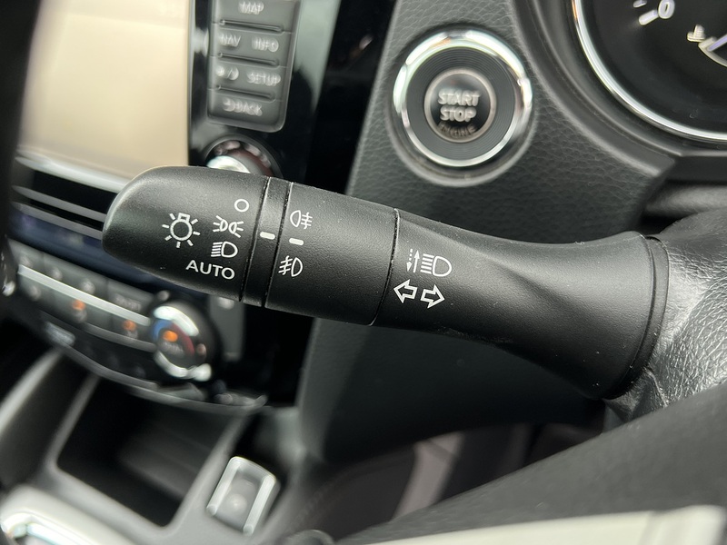 Nissan Qashqai DIG-T n-tec+ - U12185