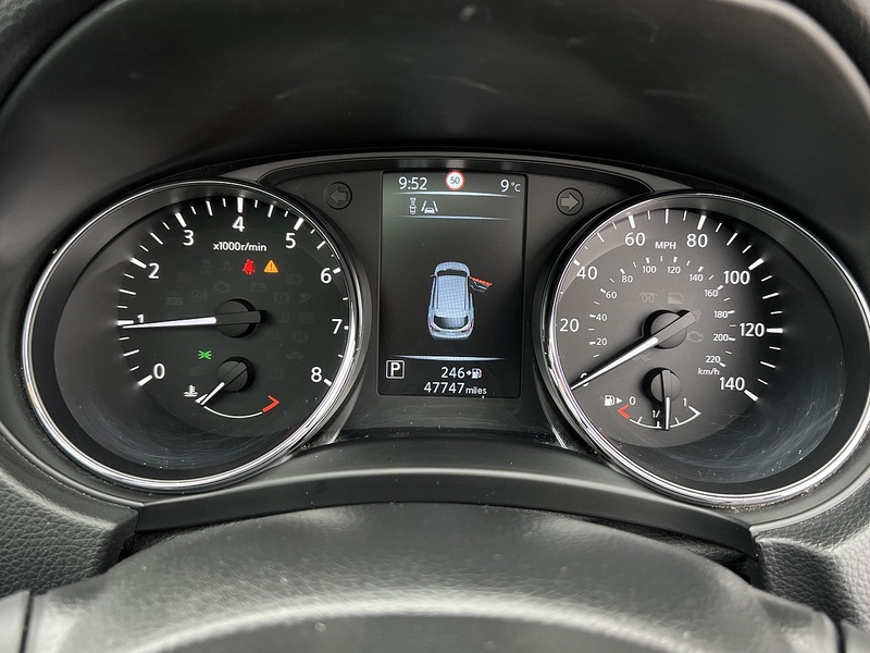 Nissan Qashqai DIG-T n-tec+ - U12185