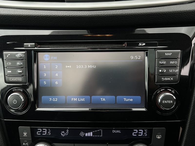 Nissan Qashqai DIG-T n-tec+ - U12185