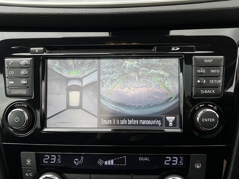 Nissan Qashqai DIG-T n-tec+ - U12185