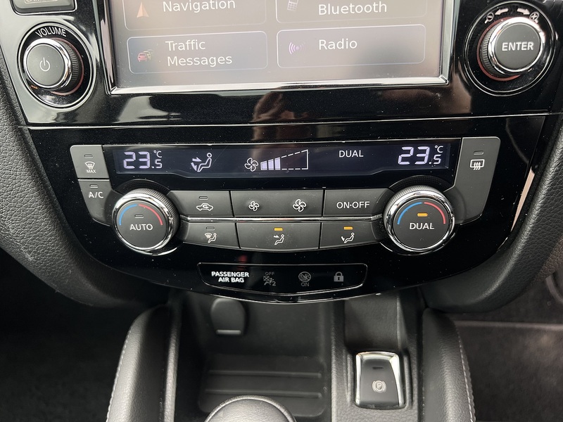 Nissan Qashqai DIG-T n-tec+ - U12185