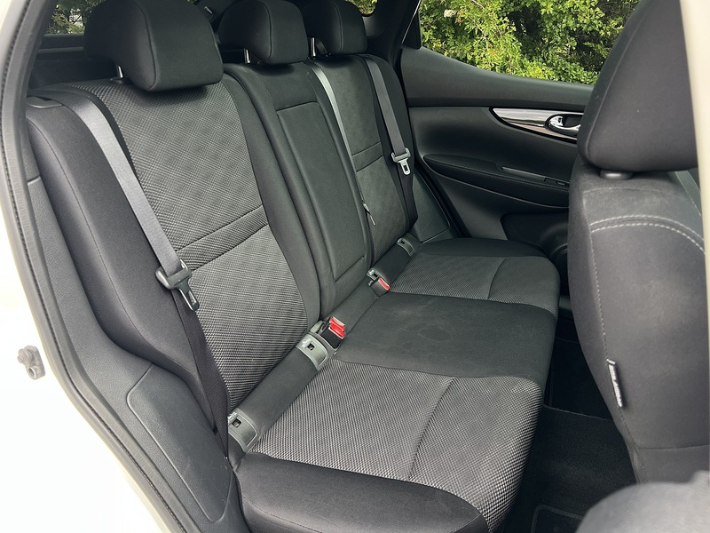 Nissan Qashqai DIG-T n-tec+ - U12185