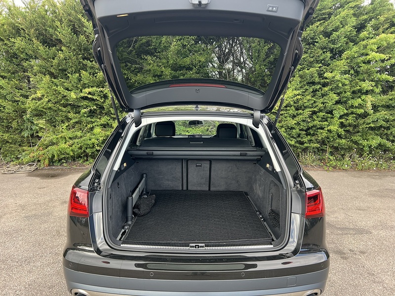 Audi A6 Allroad Quattro - U12188