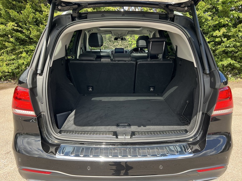 Mercedes-Benz Gle-Class Gle 350 D 4Matic Amg Line Premium Plus - U12189
