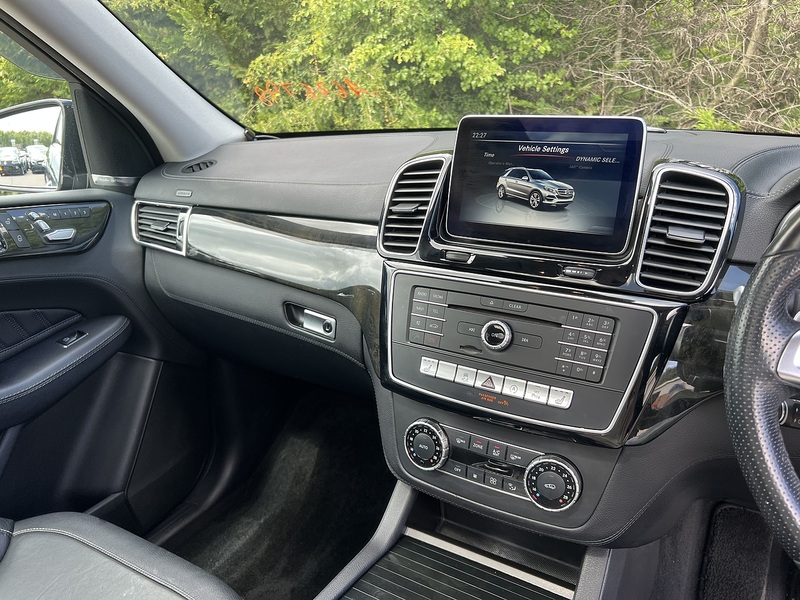 Mercedes-Benz Gle-Class Gle 350 D 4Matic Amg Line Premium Plus - U12189