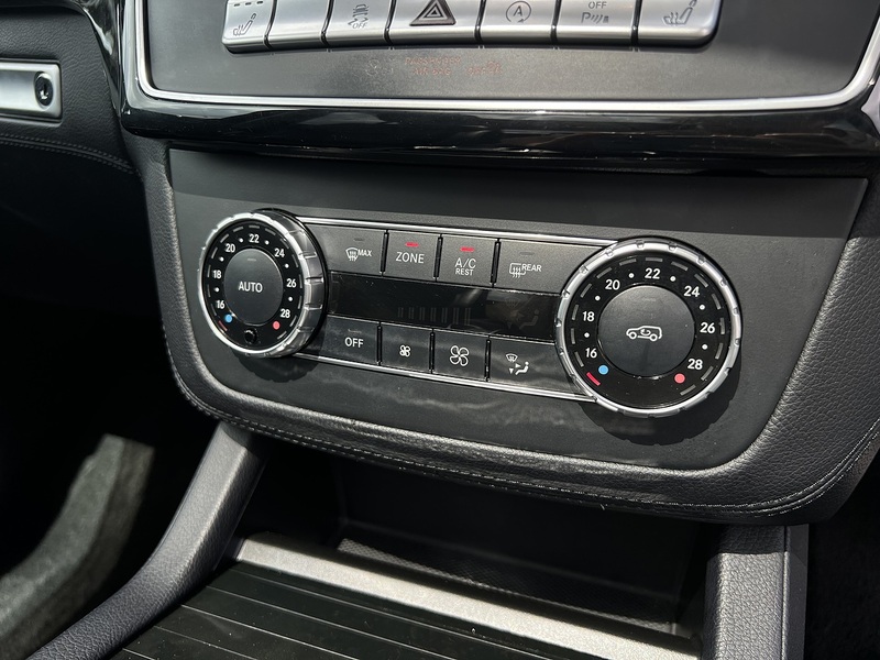 Mercedes-Benz Gle-Class Gle 350 D 4Matic Amg Line Premium Plus - U12189