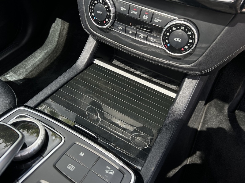 Mercedes-Benz Gle-Class Gle 350 D 4Matic Amg Line Premium Plus - U12189
