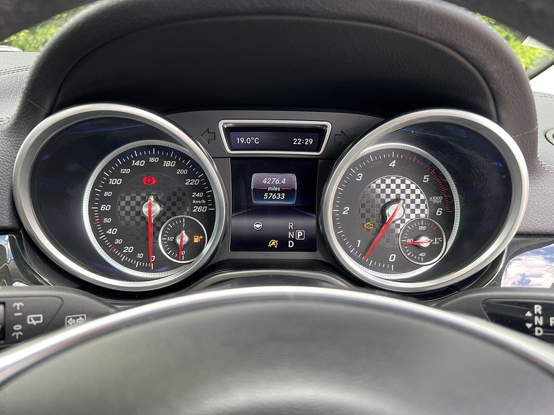 Mercedes-Benz Gle-Class Gle 350 D 4Matic Amg Line Premium Plus - U12189