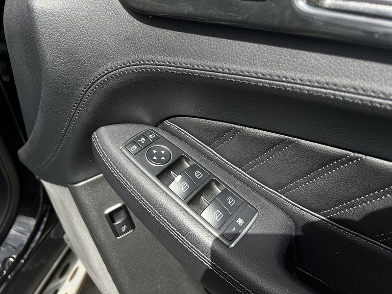 Mercedes-Benz Gle-Class Gle 350 D 4Matic Amg Line Premium Plus - U12189