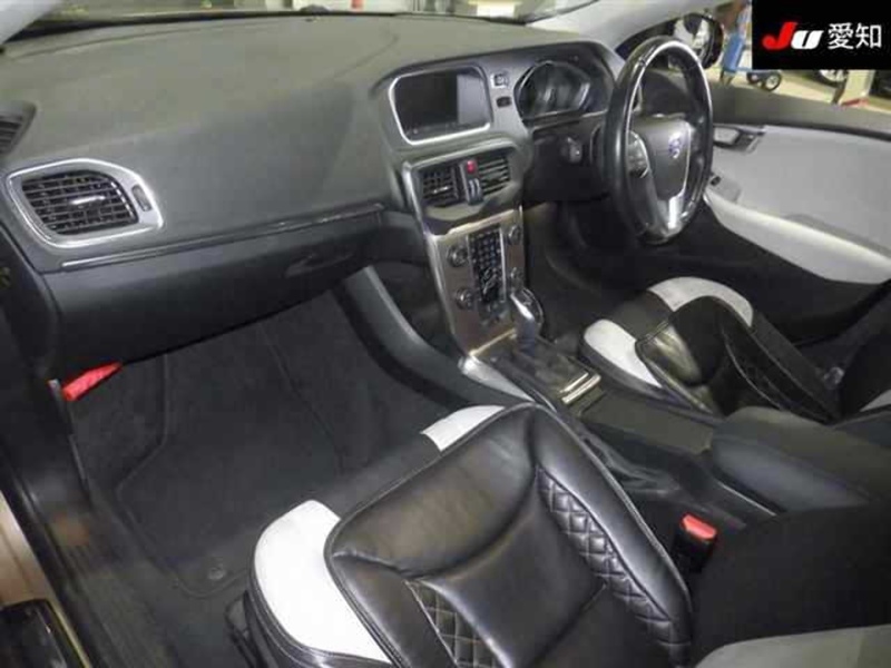 Volvo V40 T5 Cross Country Lux Nav Awd - U12190