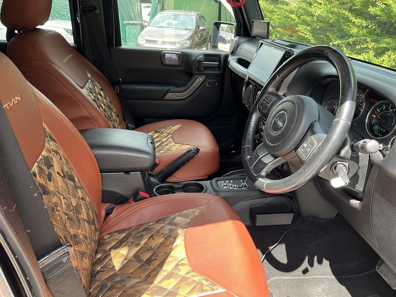 Jeep Wrangler Unlimited Sport - U12191
