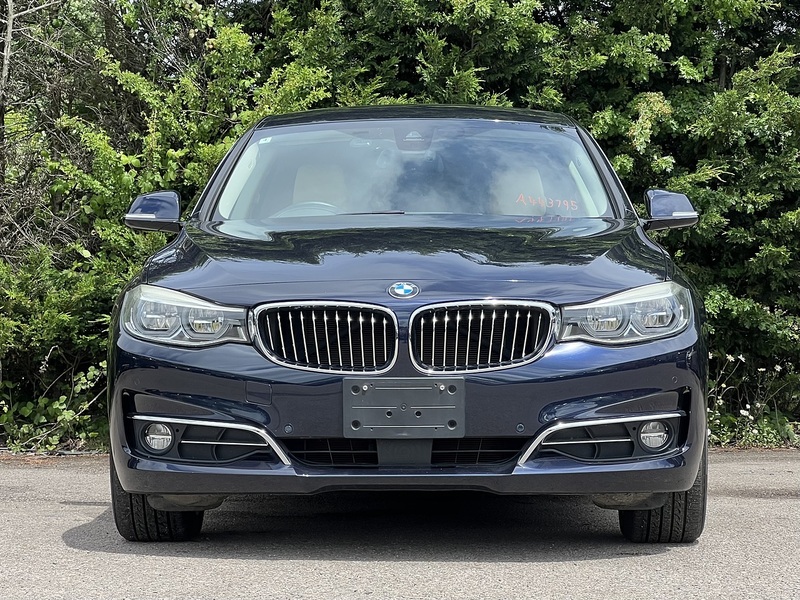BMW 3 Series 320I Luxury Gran Turismo - U12192