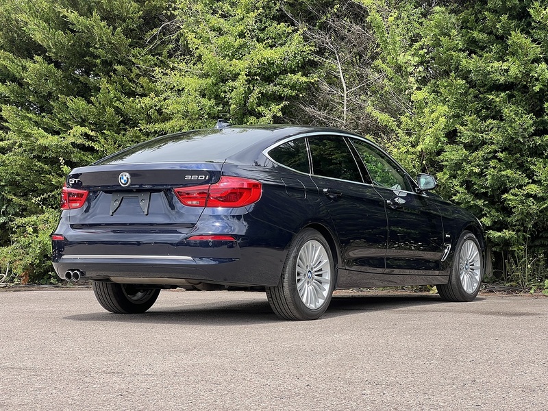 BMW 3 Series 320I Luxury Gran Turismo - U12192