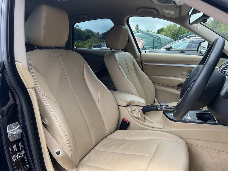 BMW 3 Series 320I Luxury Gran Turismo - U12192