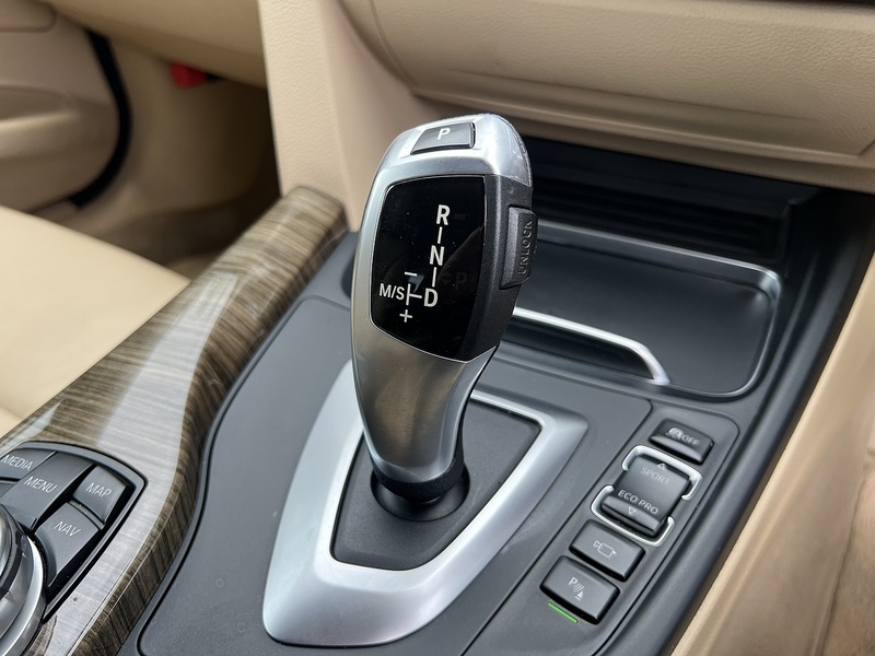 BMW 3 Series 320I Luxury Gran Turismo - U12192