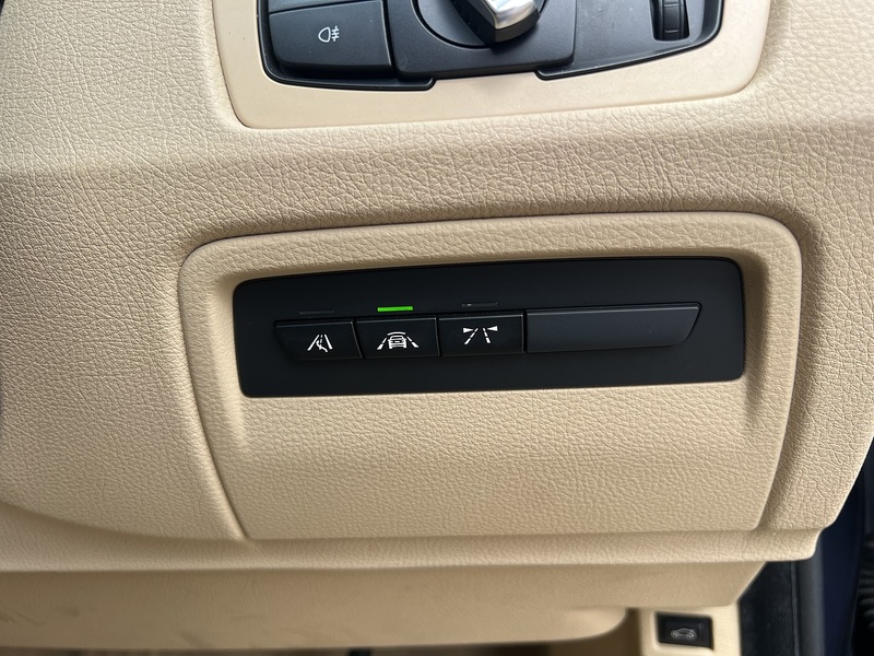 BMW 3 Series 320I Luxury Gran Turismo - U12192