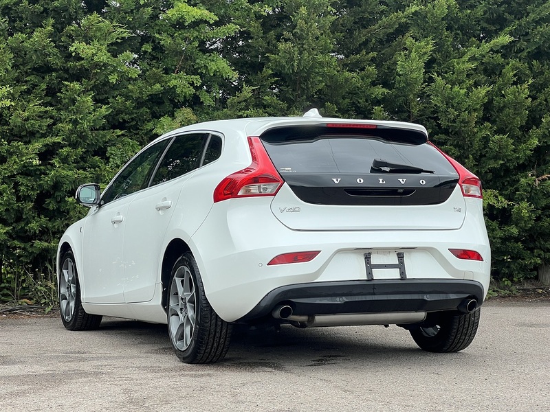 Volvo V40 T4 Se Lux Nav - U12193
