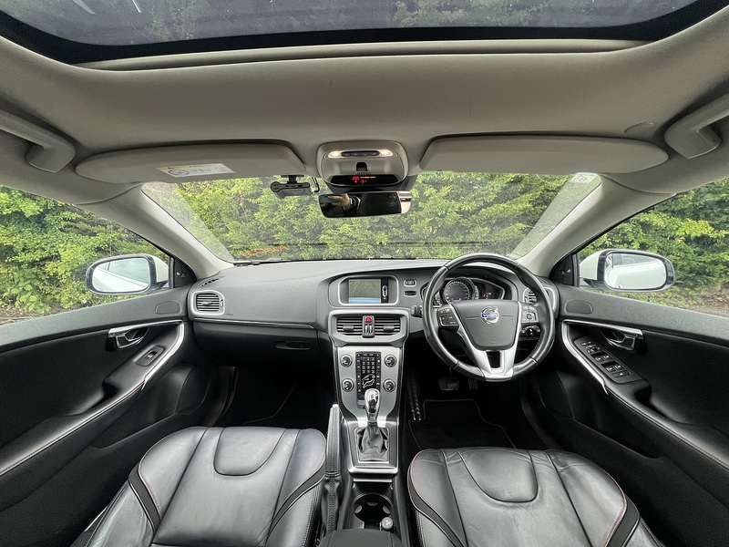 Volvo V40 T4 Se Lux Nav - U12193