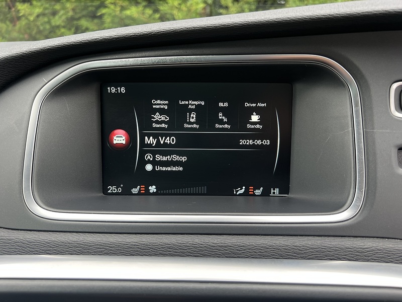 Volvo V40 T4 Se Lux Nav - U12193