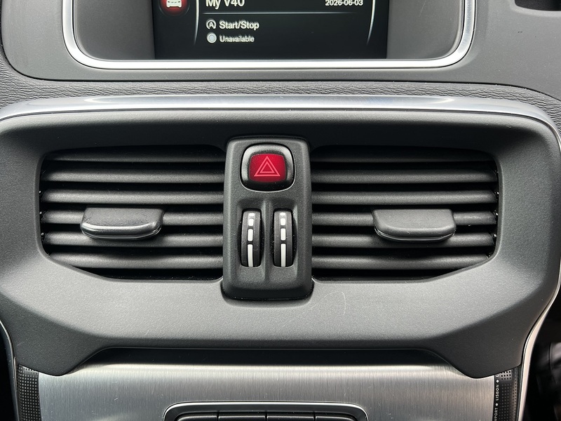 Volvo V40 T4 Se Lux Nav - U12193